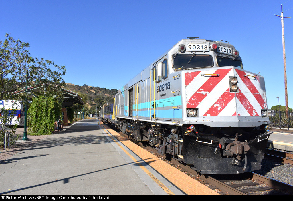 Amtrak San Joaquin Train # 712 arrives into Martinez Station with the 90218 on the point